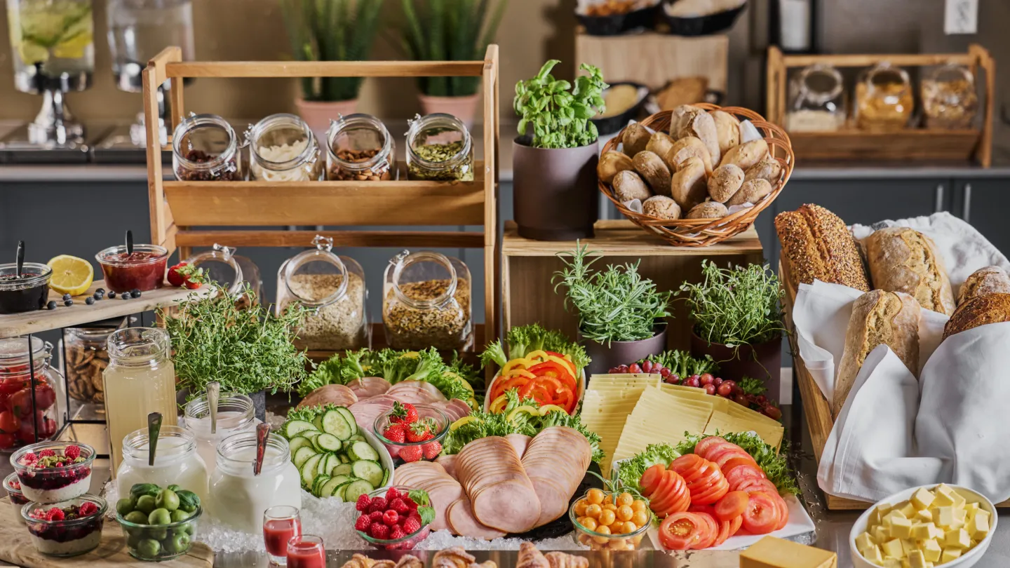 Breakfast frokost Smarhotel Bodø